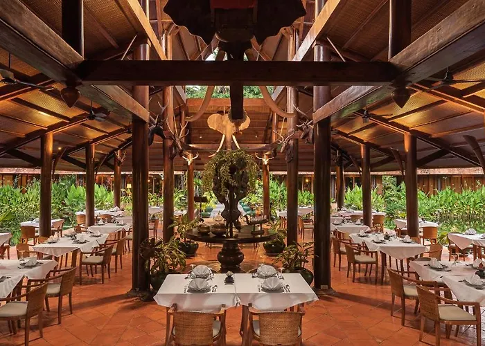 Angkor Village - Small Luxury Of The World 5* Siem Reap