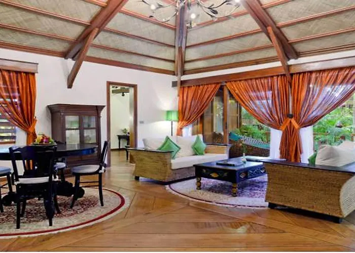 Hotel Angkor Village - Small Luxury Of The World Siem Reap