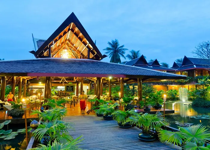 Hotel Angkor Village - Small Luxury Of The World 5*