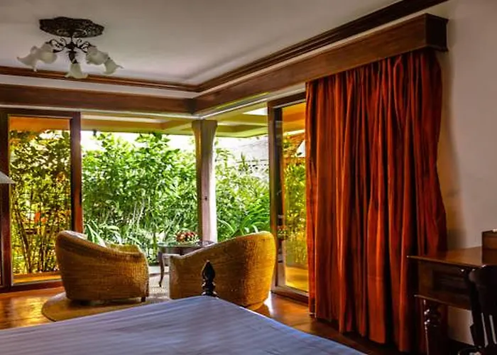 Hotel Angkor Village - Small Luxury Of The World 5*